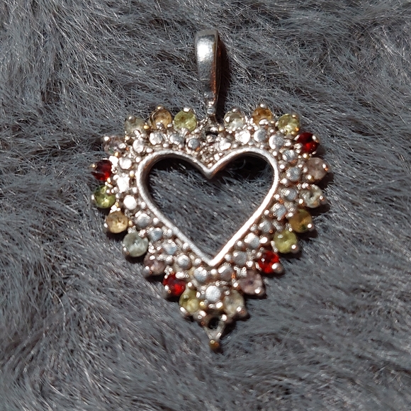Sterling Silver Bundle Heart Love Pendants - Picture 2 of 4